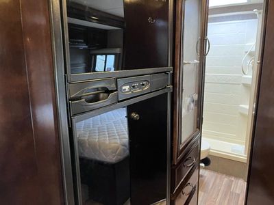 2017 Thor Motor Coach Quantum - Photo 23