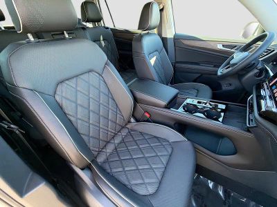 2026 Volkswagen Atlas — photo 15 view