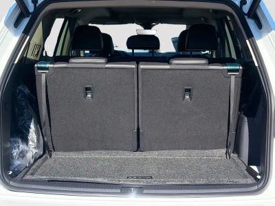 2026 Volkswagen Atlas — photo 12 view
