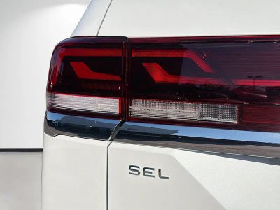 2026 Volkswagen Atlas — photo 10 view