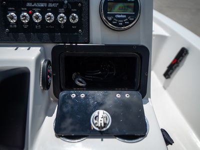 2021 Blazer Boats 2020 - Photo 18