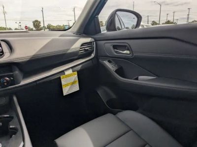 2026 Nissan Rogue — photo 18 view