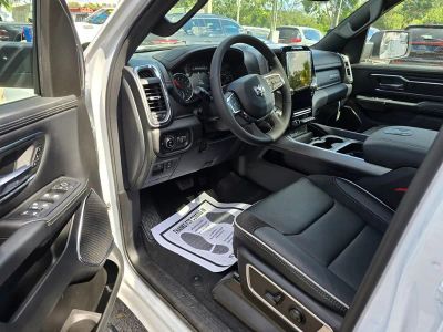2026 Ram 1500 — photo 17 view