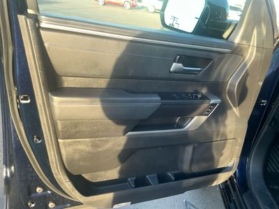 2023 Toyota Tundra — photo 15 view