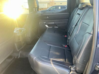 2023 Toyota Tundra — photo 17 view