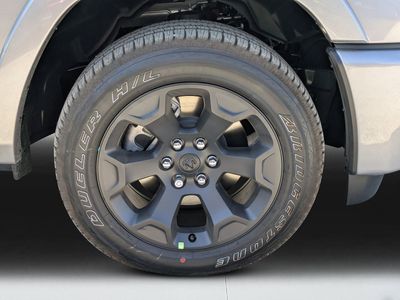 2026 Ram 1500 — photo 9 view