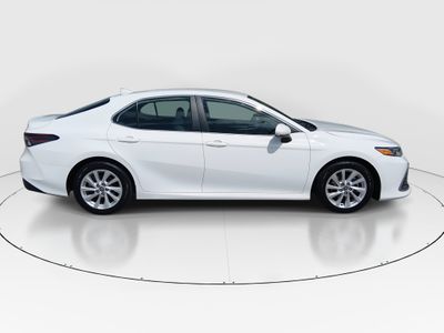 2024 Toyota Camry - Photo 8