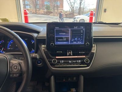 2022 Toyota Corolla Cross XLE - Photo 14