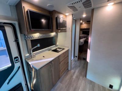 2023 Tiffin WAYFARER - Photo 10