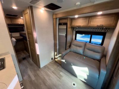 2023 Tiffin WAYFARER - Photo 7