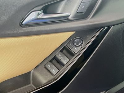 2025 Chevrolet Equinox - Photo 14