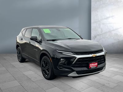 2025 Chevrolet Blazer - Photo 2