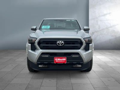 2026 Toyota Tacoma - Photo 2