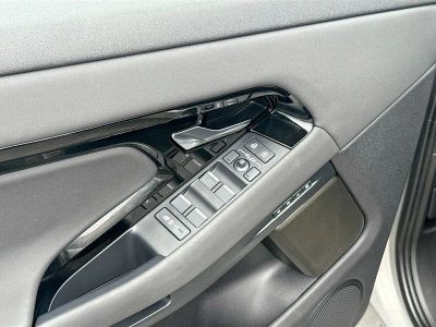 2026 Land Rover Range Rover Evoque — photo 22 view