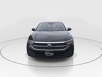 2024 Volkswagen Jetta - Photo 2