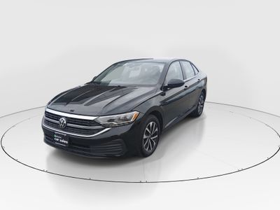 2024 Volkswagen Jetta - Photo 3