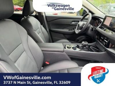 2026 Nissan Rogue — photo 9 view