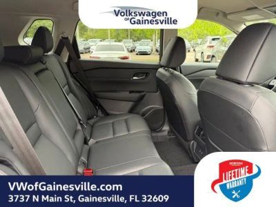 2026 Nissan Rogue — photo 8 view