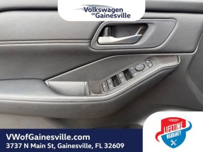 2026 Nissan Rogue — photo 16 view
