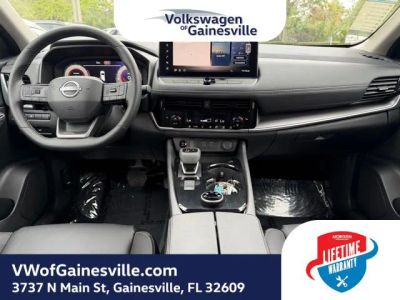 2026 Nissan Rogue — photo 13 view