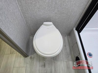 2026 Della Terra 272RL - Photo 23