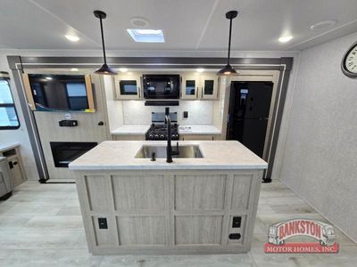 2026 Della Terra 272RL - Photo 8