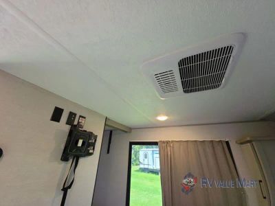 2025 Forest River RV Vibe — photo 25 view