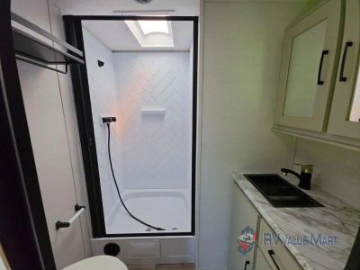 2025 Forest River RV Vibe — photo 21 view