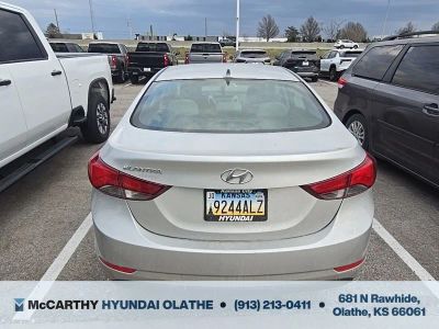 2015 Hyundai Elantra - Photo 11