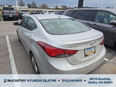 2015 Hyundai Elantra - Photo 12