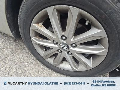 2015 Hyundai Elantra - Photo 9