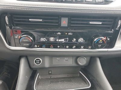 2023 Nissan Rogue Platinum - Photo 36