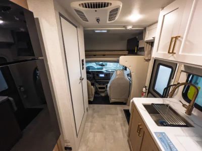 2027 Thor Motor Coach CHATEAU — interior view