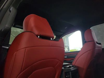 2026 Ram 1500 — photo 10 view