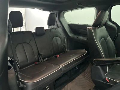2021 Chrysler Pacifica Hybrid - Photo 25