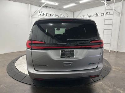 2021 Chrysler Pacifica Hybrid - Photo 6