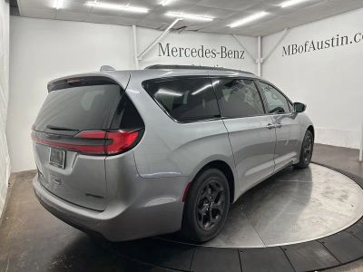 2021 Chrysler Pacifica Hybrid - Photo 35
