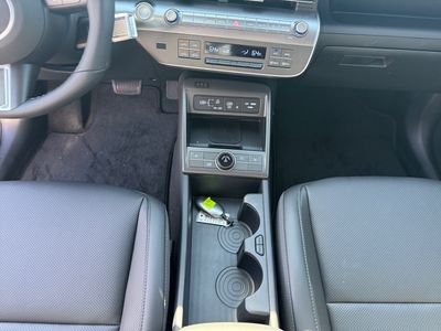 2026 Hyundai Kona — photo 10 view