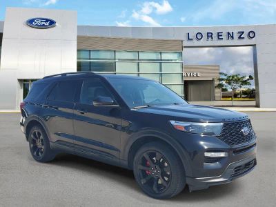 2023 Ford Explorer — rear three-quarter view