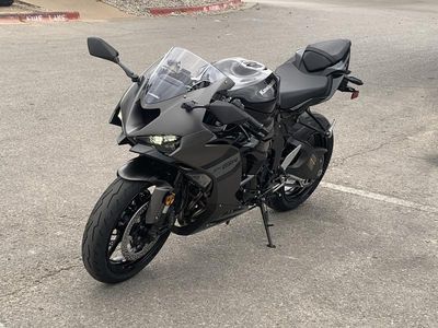 2026 Kawasaki Ninja ZX-6R - Photo 4