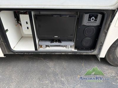 2007 Fleetwood RV Bounder Diesel - Photo 24