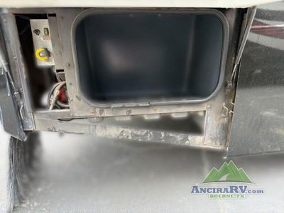 2007 Fleetwood RV Bounder Diesel - Photo 29