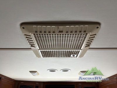 2007 Fleetwood RV Bounder Diesel - Photo 13