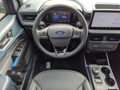 2026 Ford Maverick — photo 13 view
