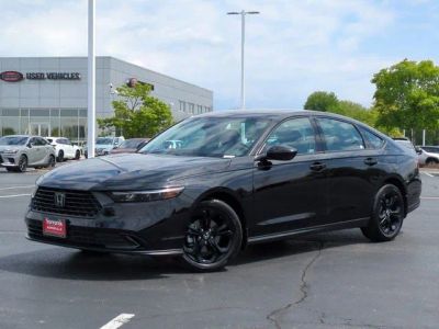 2025 Honda Accord — side profile view