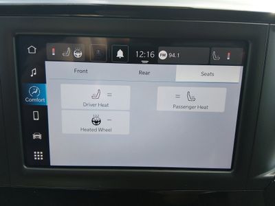 2024 Chrysler Voyager - Photo 17