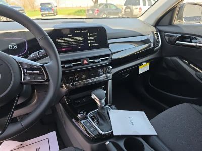 2026 Kia Seltos — photo 13 view