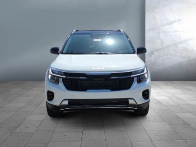 2026 Kia Seltos — side profile view