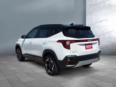 2026 Kia Seltos — interior view