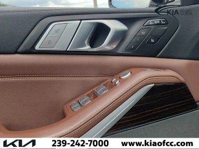2020 BMW X7 — photo 32 view